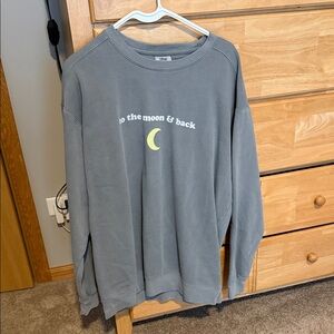 Gray 'to the moon & back' Crewneck Sweatshirt with Crescent Moon